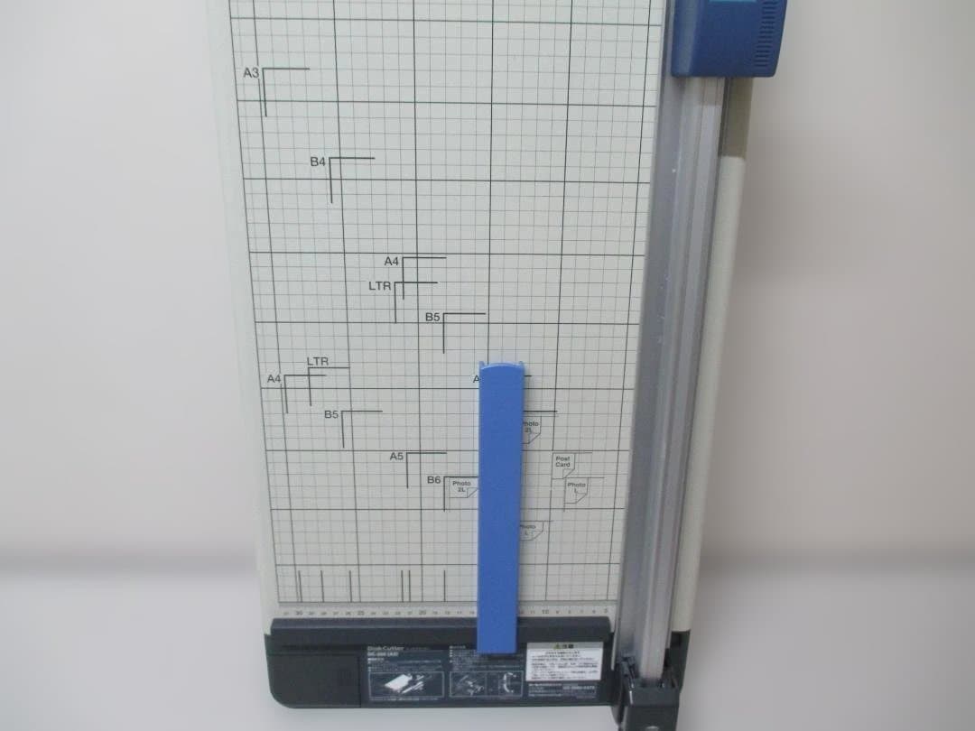 カール CARL 裁断機 ペーパーカッター A2対応 DC-250