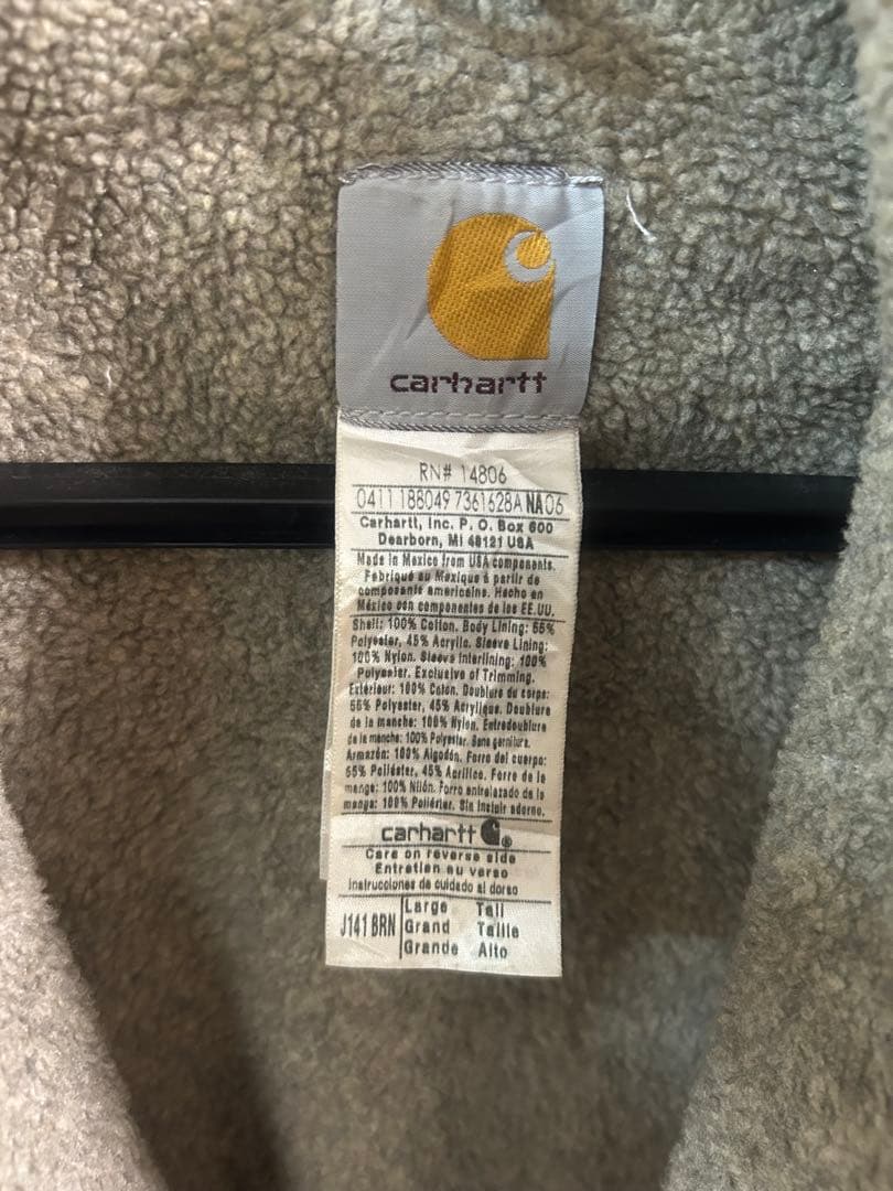 す*ぎ様 カーハート 刺繍ロゴ アクティブパーカー 革タグ ダック地 裏ボア