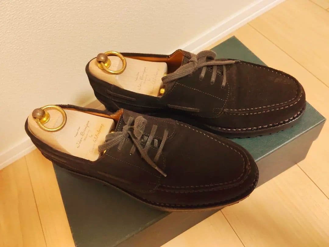 ジャランスリウァヤ　スウェードモカシンシューズ