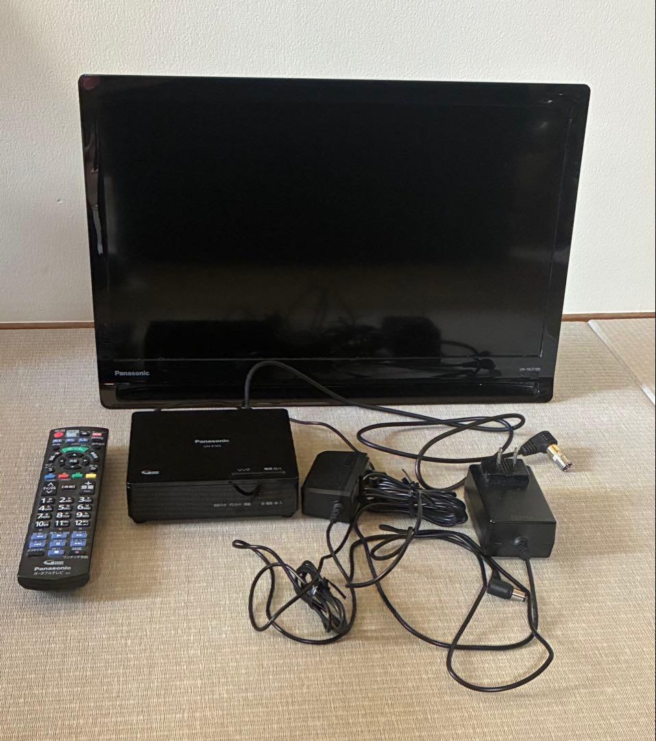 Panasonic ビエラ UN-19CF10-K 19V ポータブルテレビ