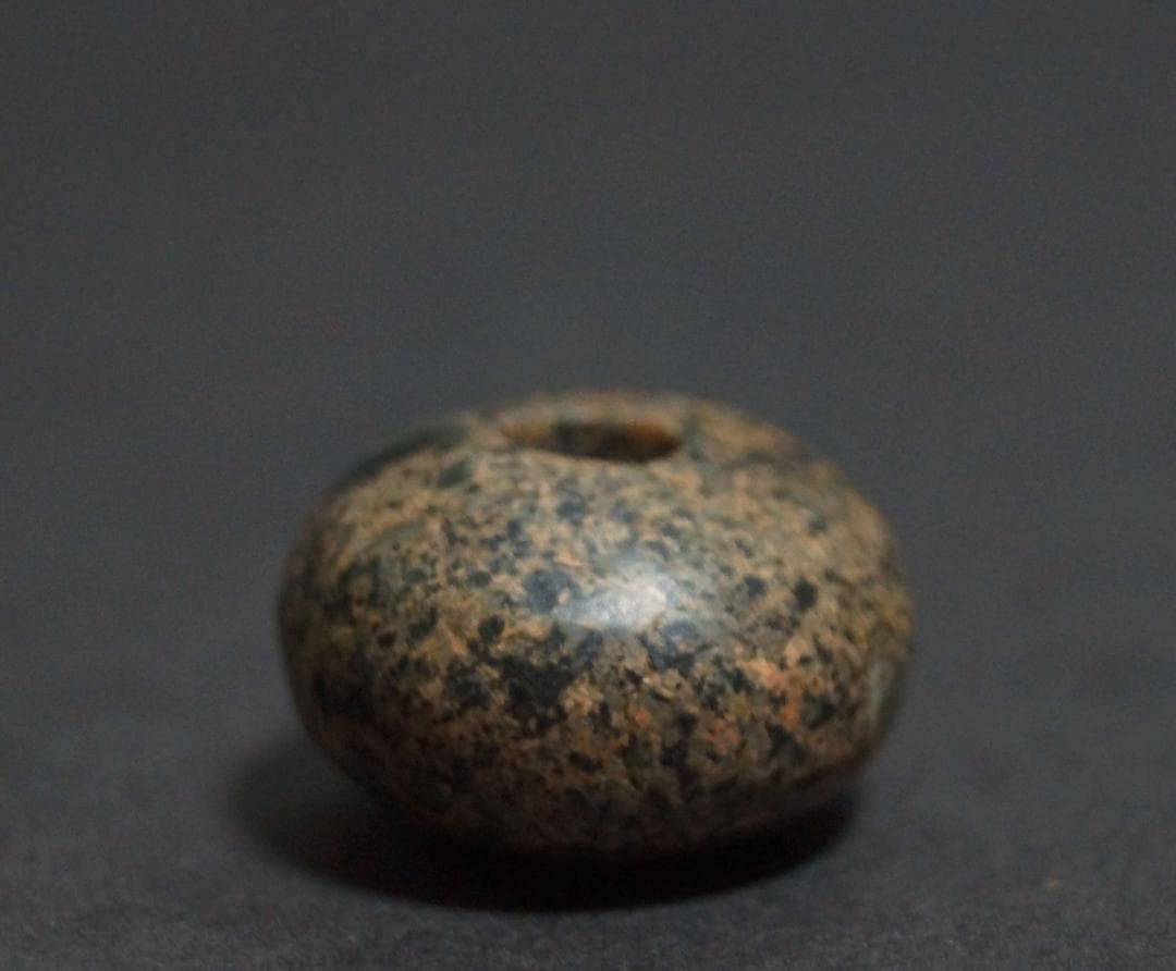 古代ギリシャ 石製 大玉印章『人物』ドーム型シール 印材 提げ物 装飾品 希少品