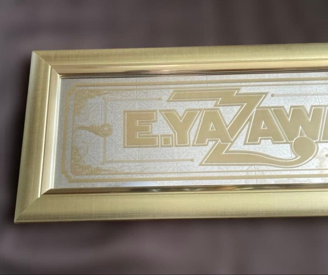 E.YAZAWA パブミラーゴールドロゴフレーム　Diamond moon