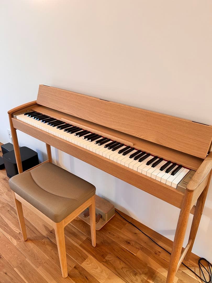 Roland KF-10 KIYORA ローランド×カリモク キヨラ　電子ピアノ