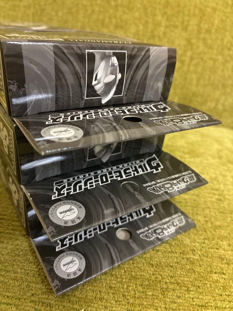 SP ウルトラマンティガ ダイナ ガイア クリアレッドラメ エースロボット