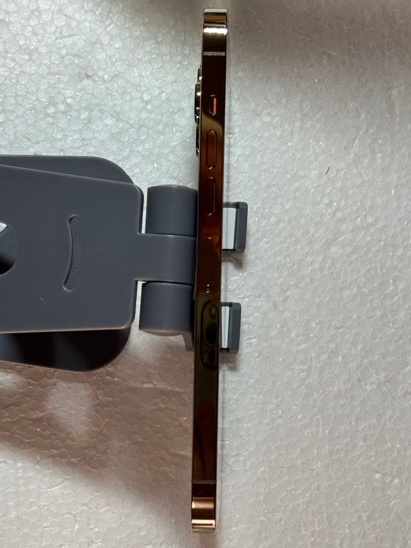 iPhone 13 Pro Max 256 GB ゴールド SIMフリー