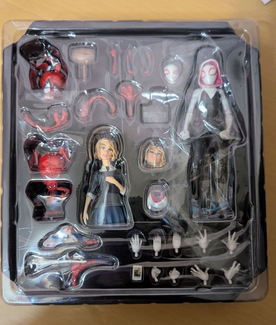 【開封品】千値練 スパイダーグウェン& ハム SPIDER VERSE