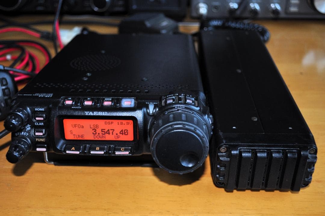ヤエス　FT-857D　トランシーバー　　　 付属品あり
