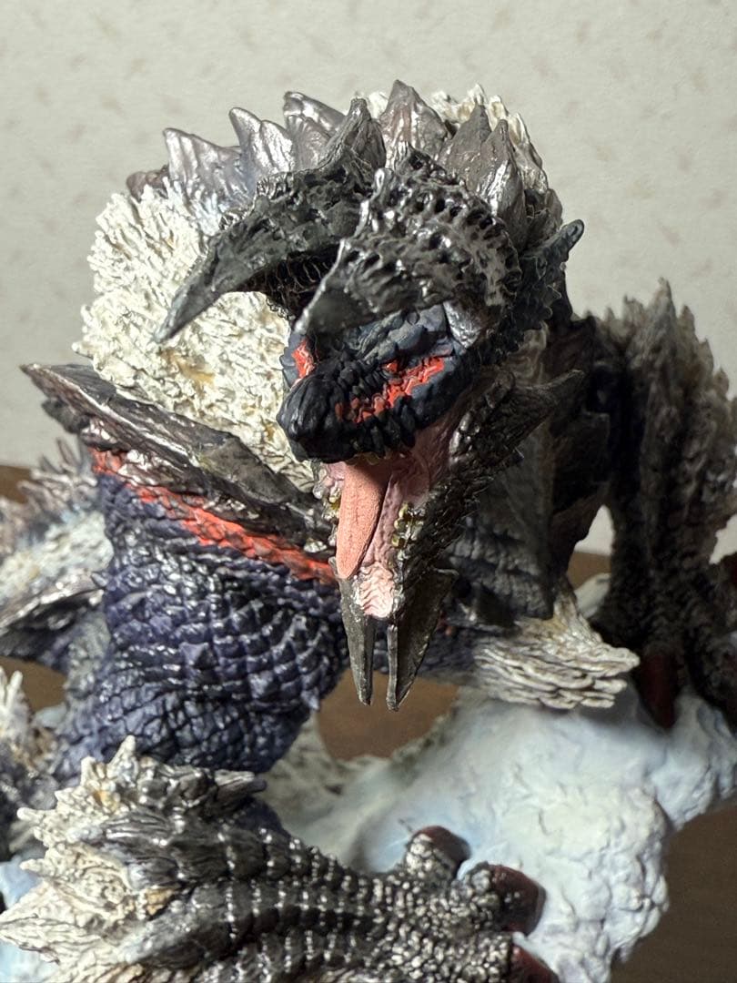 ジンオウガ亜種　CFBクリエイターズモデル モンスターハンタ