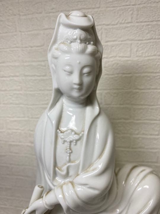 白磁観音