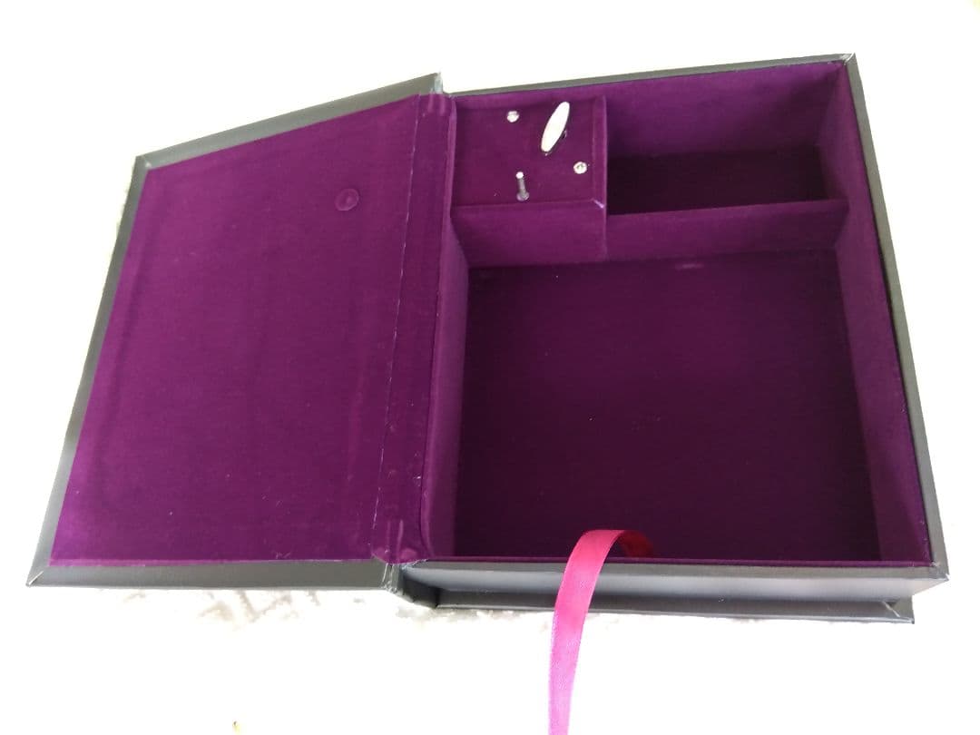 MALICE MIZERの完全限定生産CD・DVDボックスセット