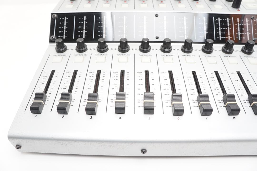 ZOOM MTR HD16 マルチトラックレコーダー