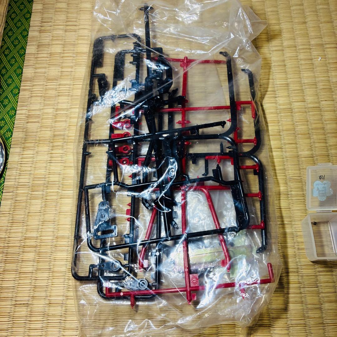 【このまま使用可能❕】HPI Racing ラジコンカー ボーンシャーシ　180