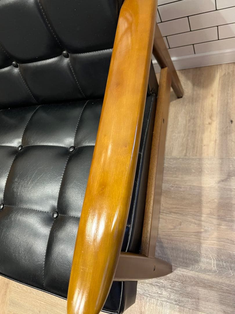 カリモク60 2シーター　ソファ　2人掛け　黒