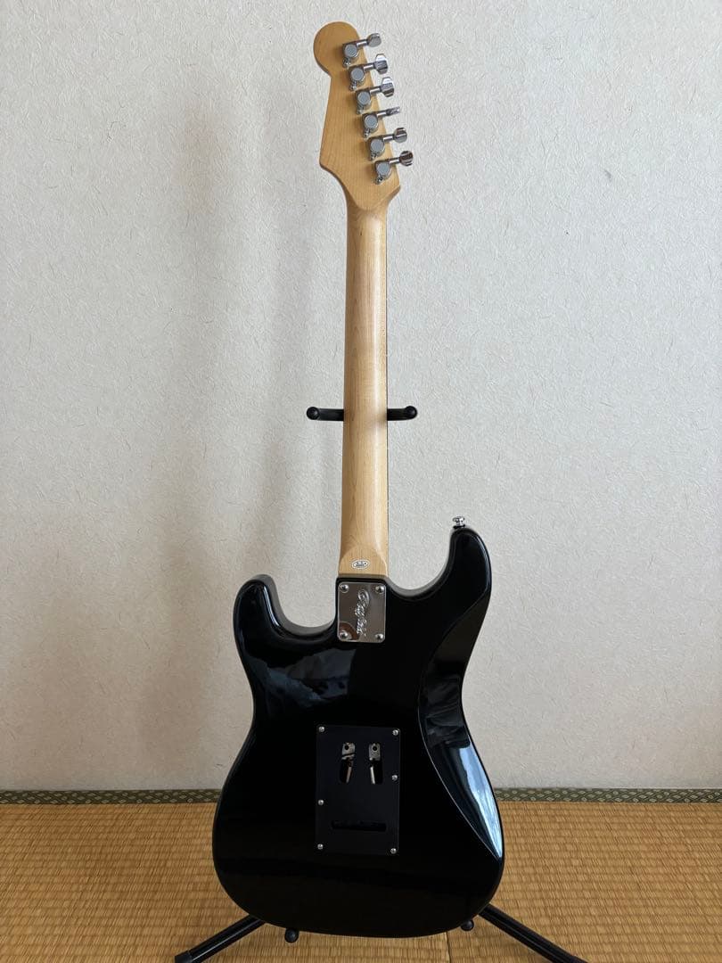 レイフィールド　エレキギター