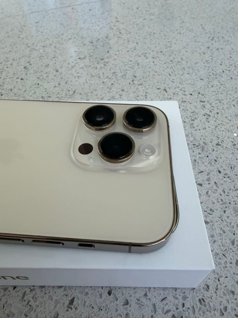 iPhone14pro 256GB ゴールド