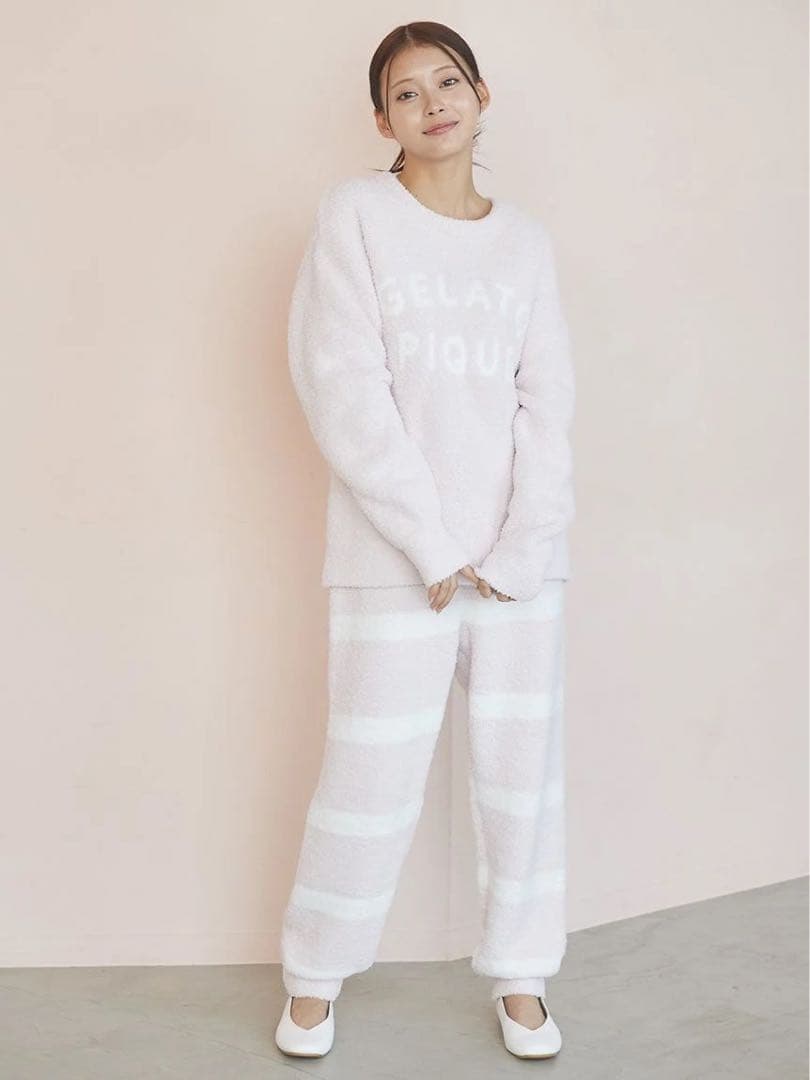 ジェラートピケ パウダーロゴジャガードプルオーバー&ロングパンツセット
