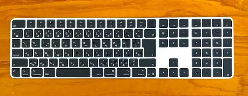 極上品｜USB-C｜Touch ID｜Magic Keyboard｜BLACK