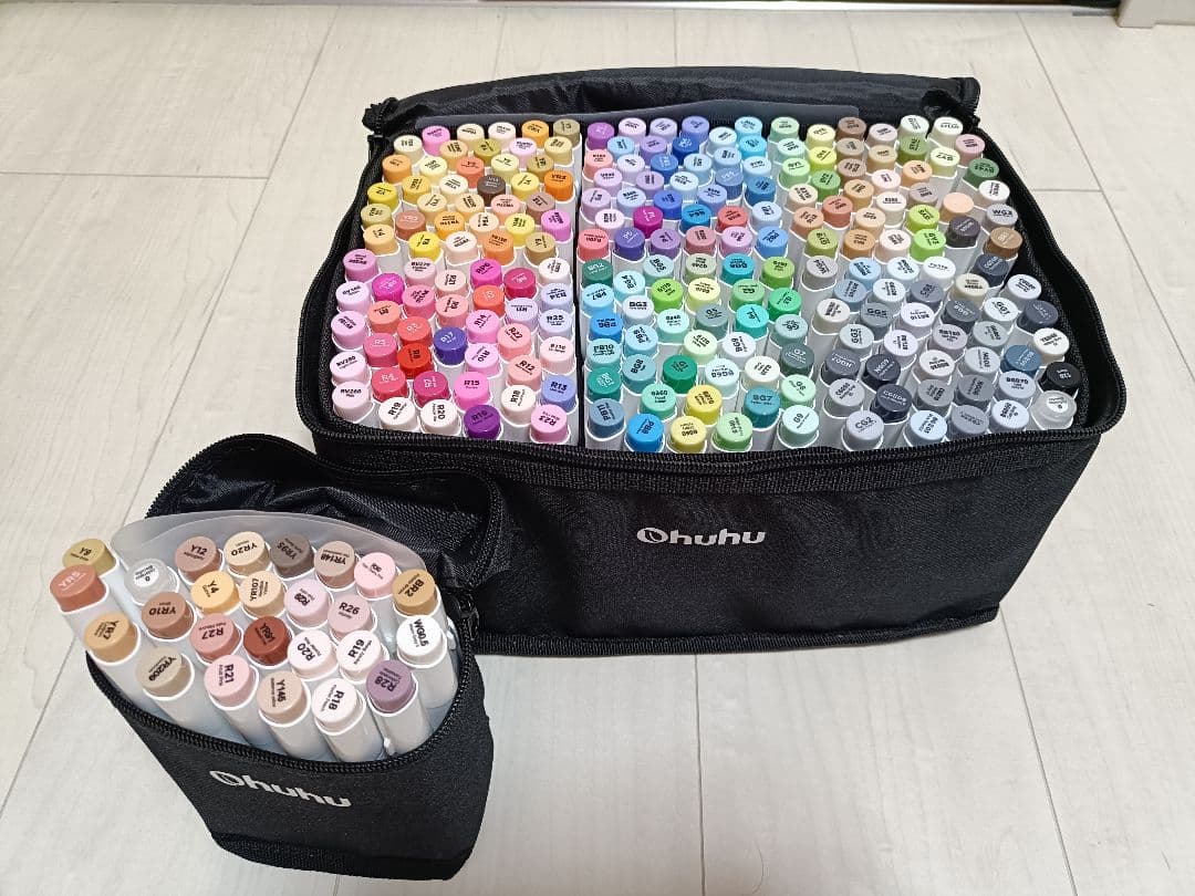 Ohuhu マーカーペン 筆タイプ 216色 肌色系 24色