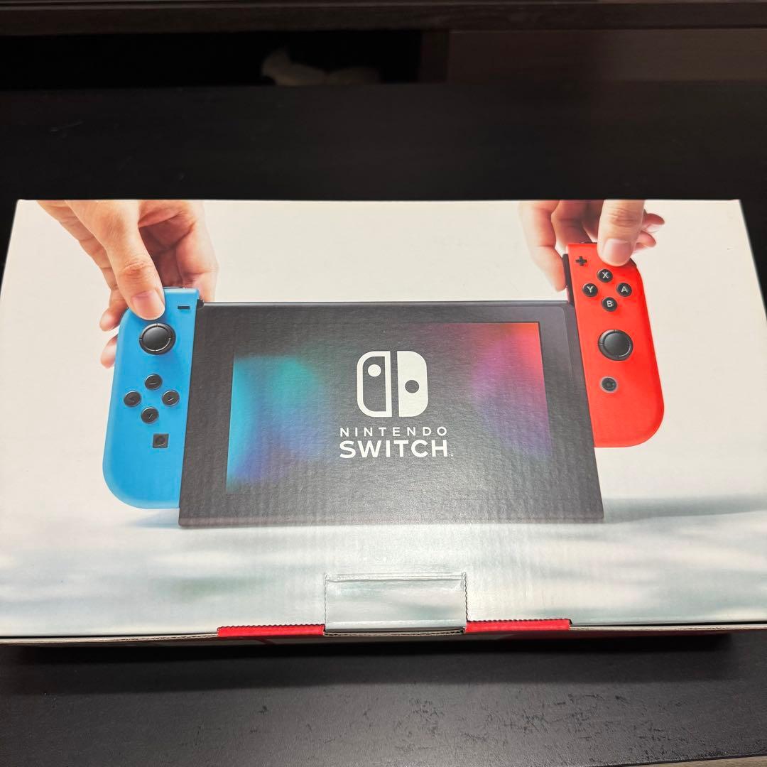 美*様 i*u様 【美品】Nintendo Switch 本体 青/赤 Joy-