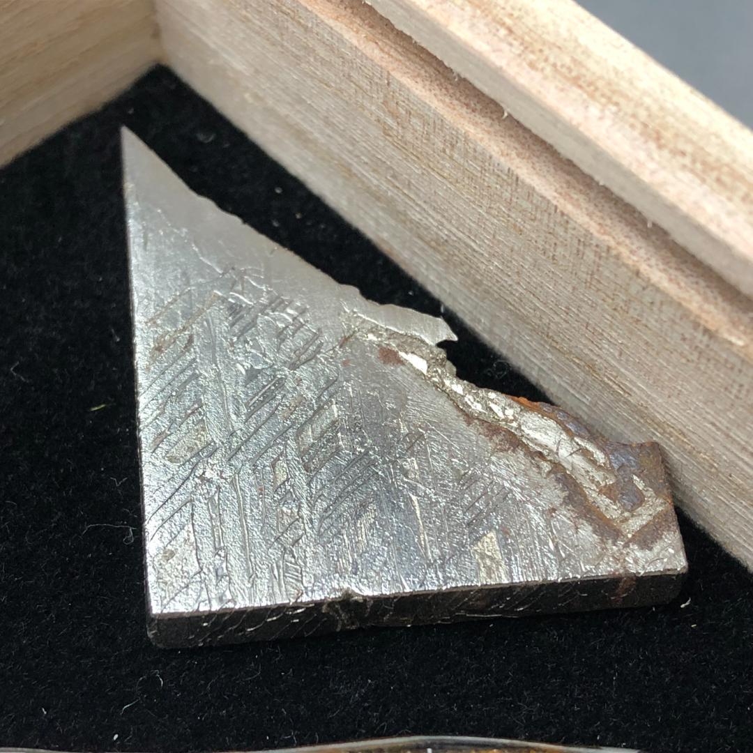 K*様 隕石 パラサイト隕石　アルタイ隕石　石鉄隕石　２点　　共箱