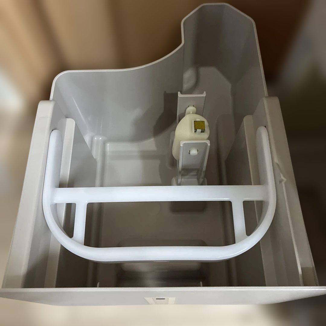 Panasonic 衣類乾燥除湿機 F-YEX120B