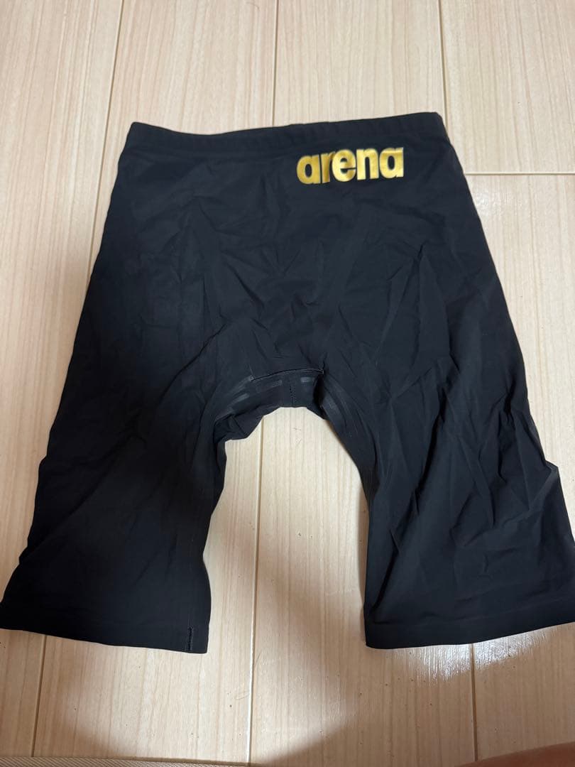 【美品】アリーナ　アルティメットアクアフォースX　MF　Lサイズ