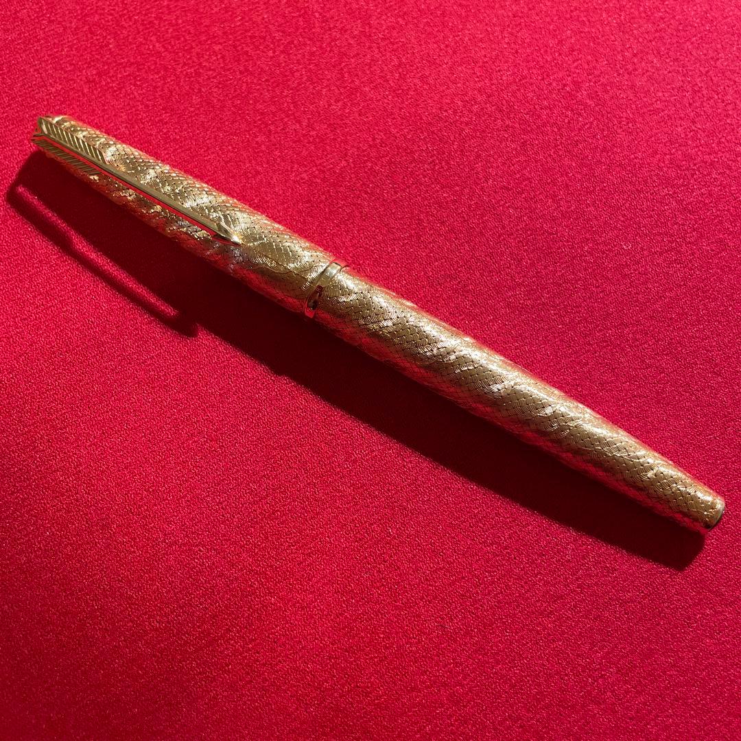 ✨希少✨万年筆　ブシュロン（Boucheron）35.8グラム　金無垢18K