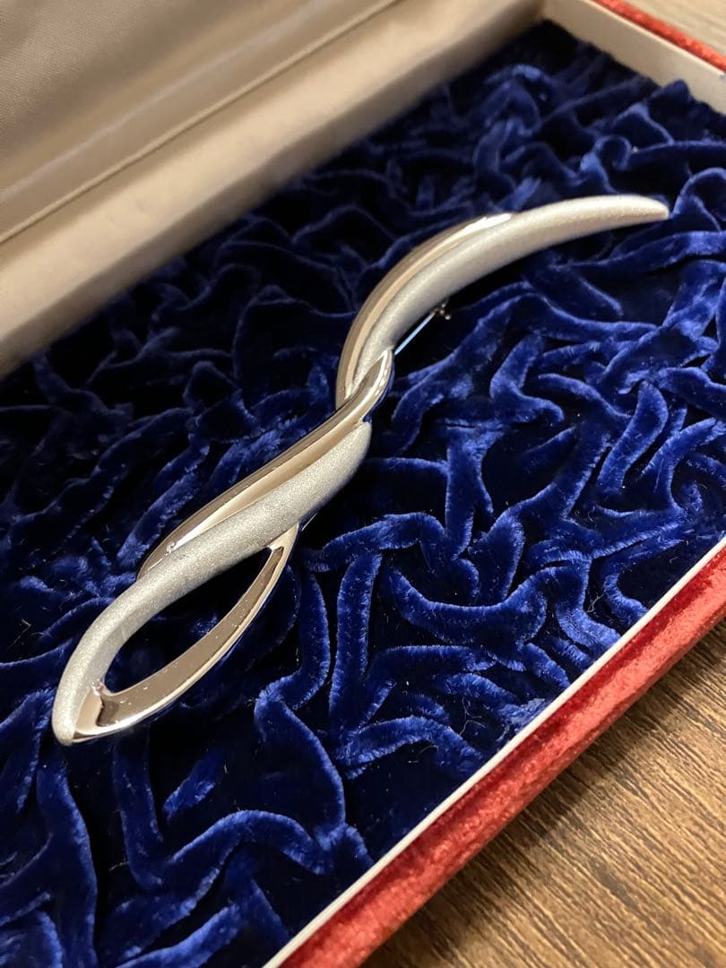 プラチナ900 ブローチ