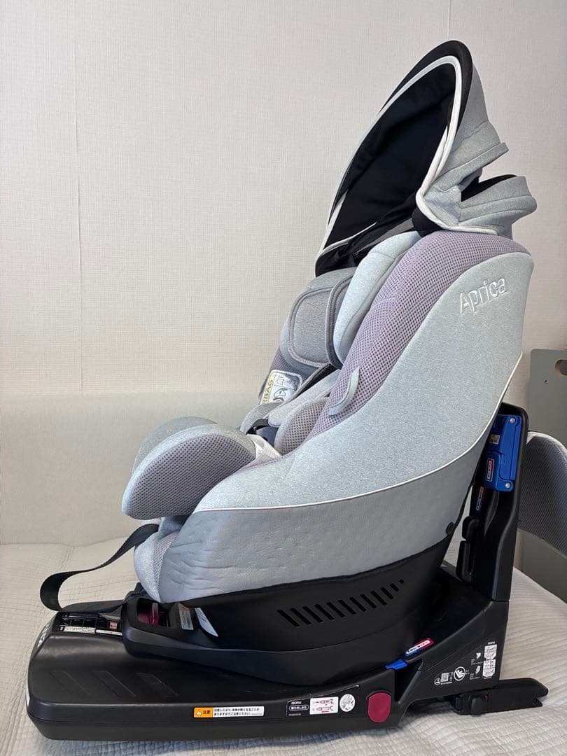 Aprica 車用チャイルドシート グレー