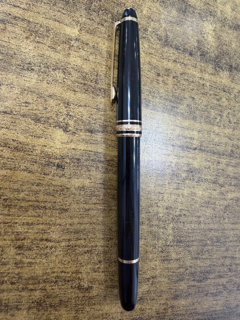 美品 MONTBLANC マイスターシュテュック ゴールドライン　芯なし