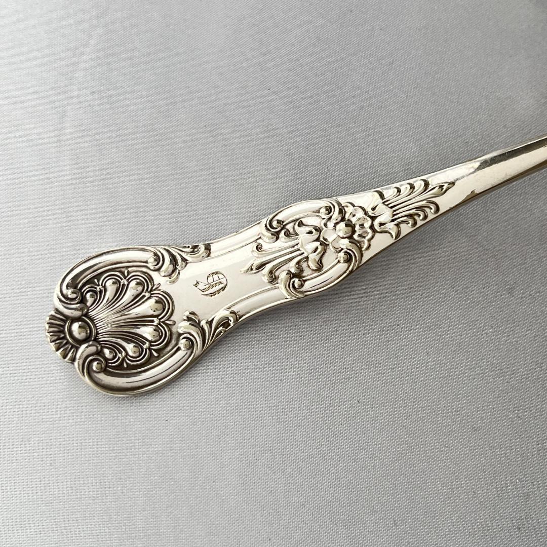 【Martin, Hall & Co】クイーンズパターン グレービーレードル