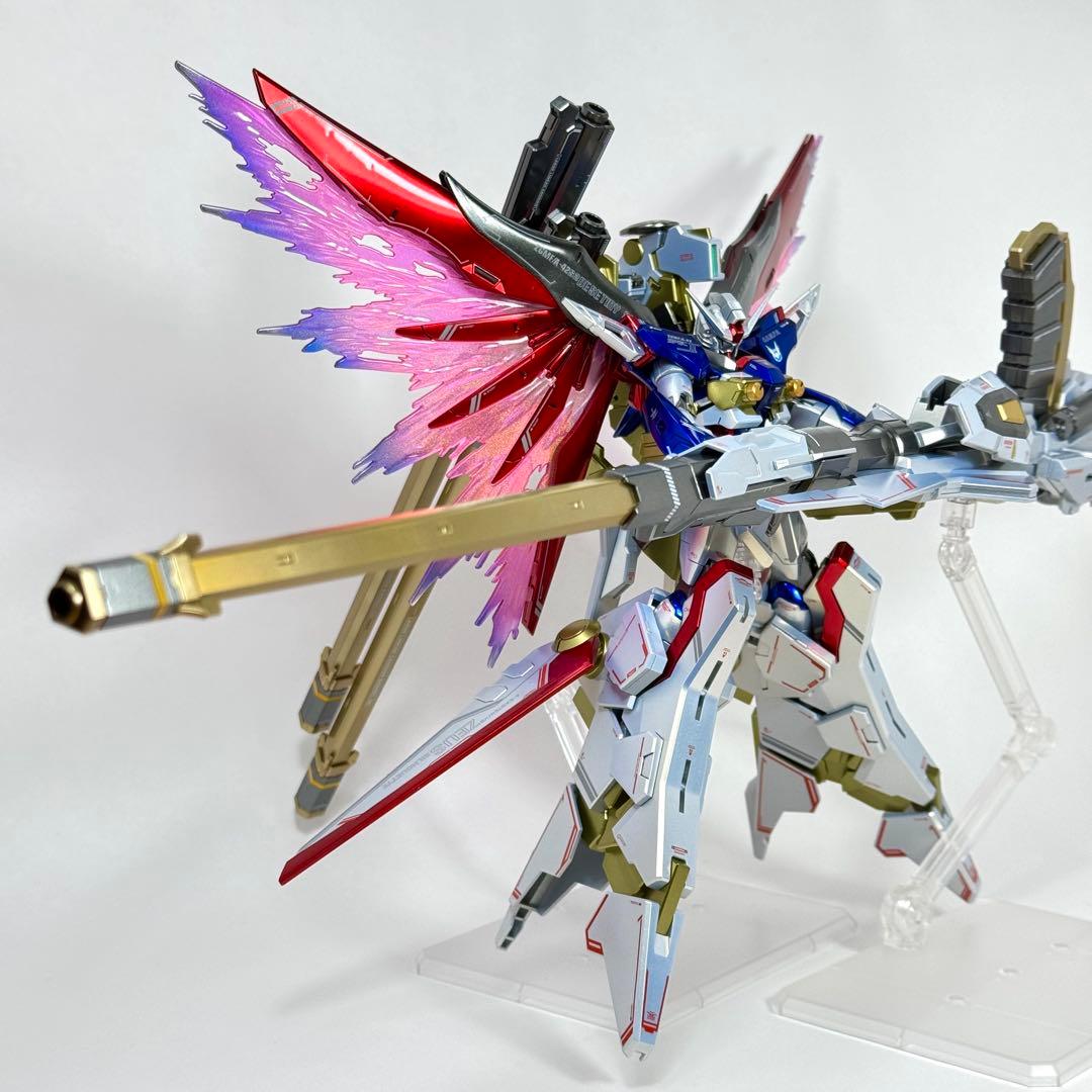 HG デスティニーガンダムSpecII & ゼウスシルエット　完成品　塗装済