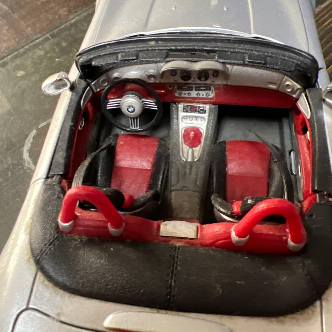 BMW Z8 ミニカー