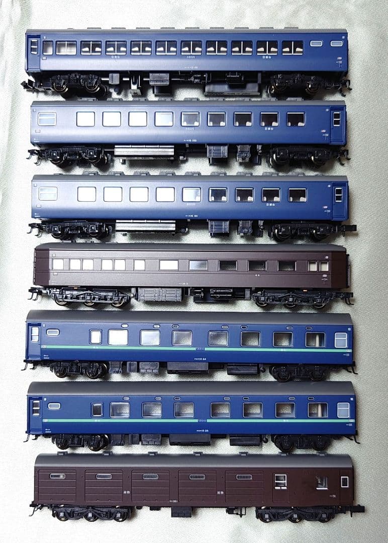 【週末特価】　KATO　10-1302　10系寝台急行「安芸」7両セット