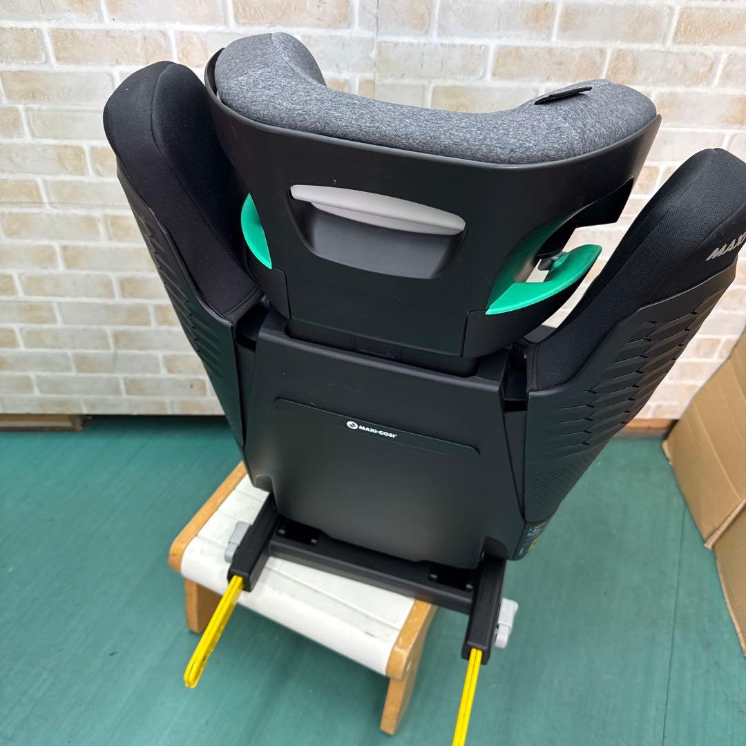 マキシコシ　ジュニアシート　isofix 1才から　RodiFix Pro