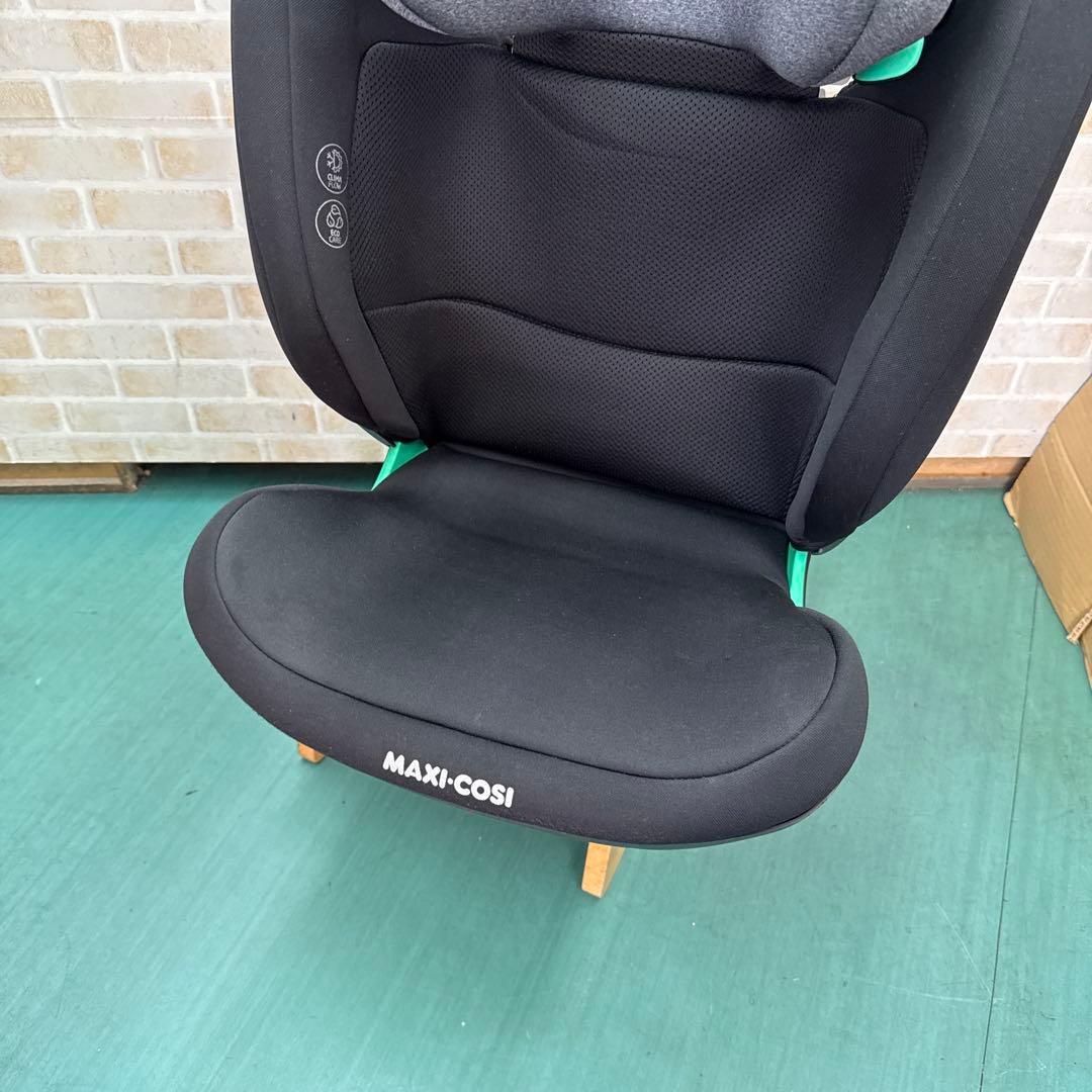 マキシコシ　ジュニアシート　isofix 1才から　RodiFix Pro
