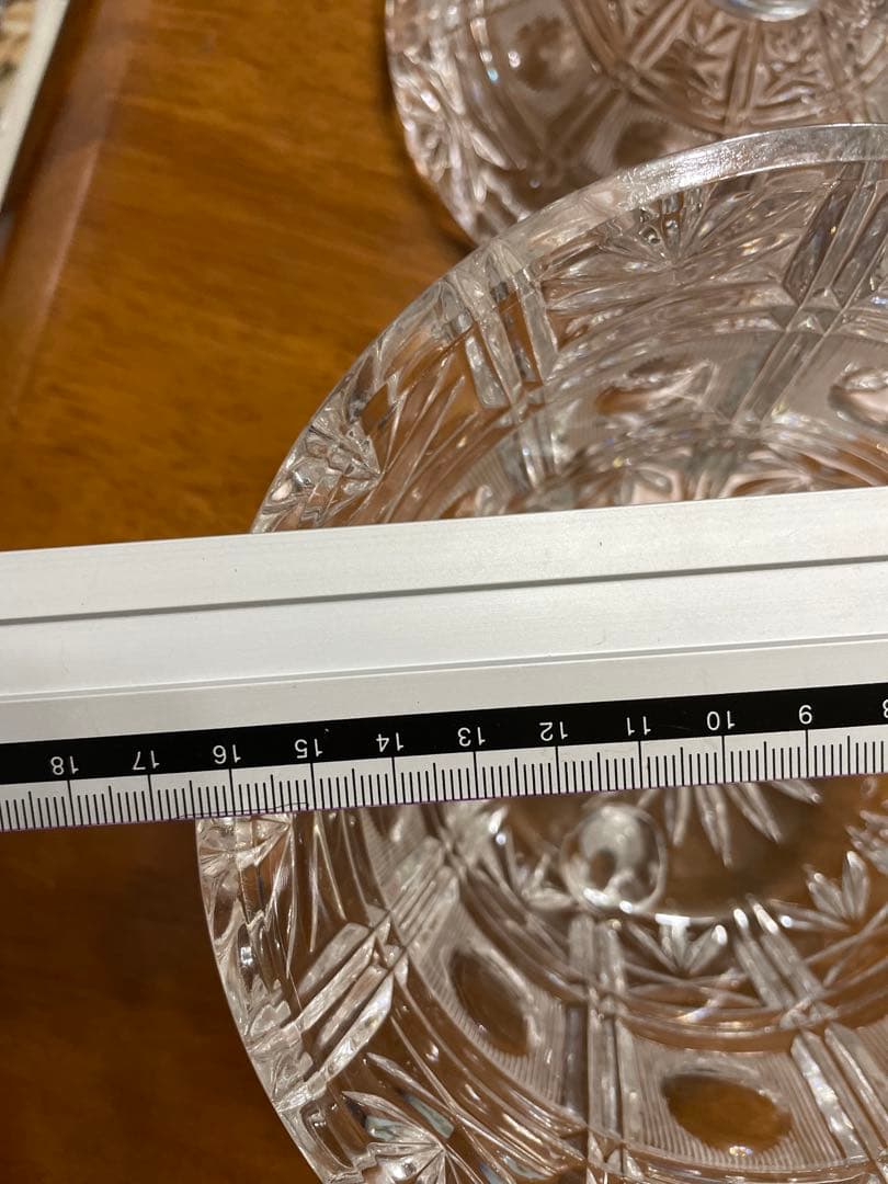 クリスタルカットガラス　キャニスター　脚付き　西ドイツ製　たのめる便利用