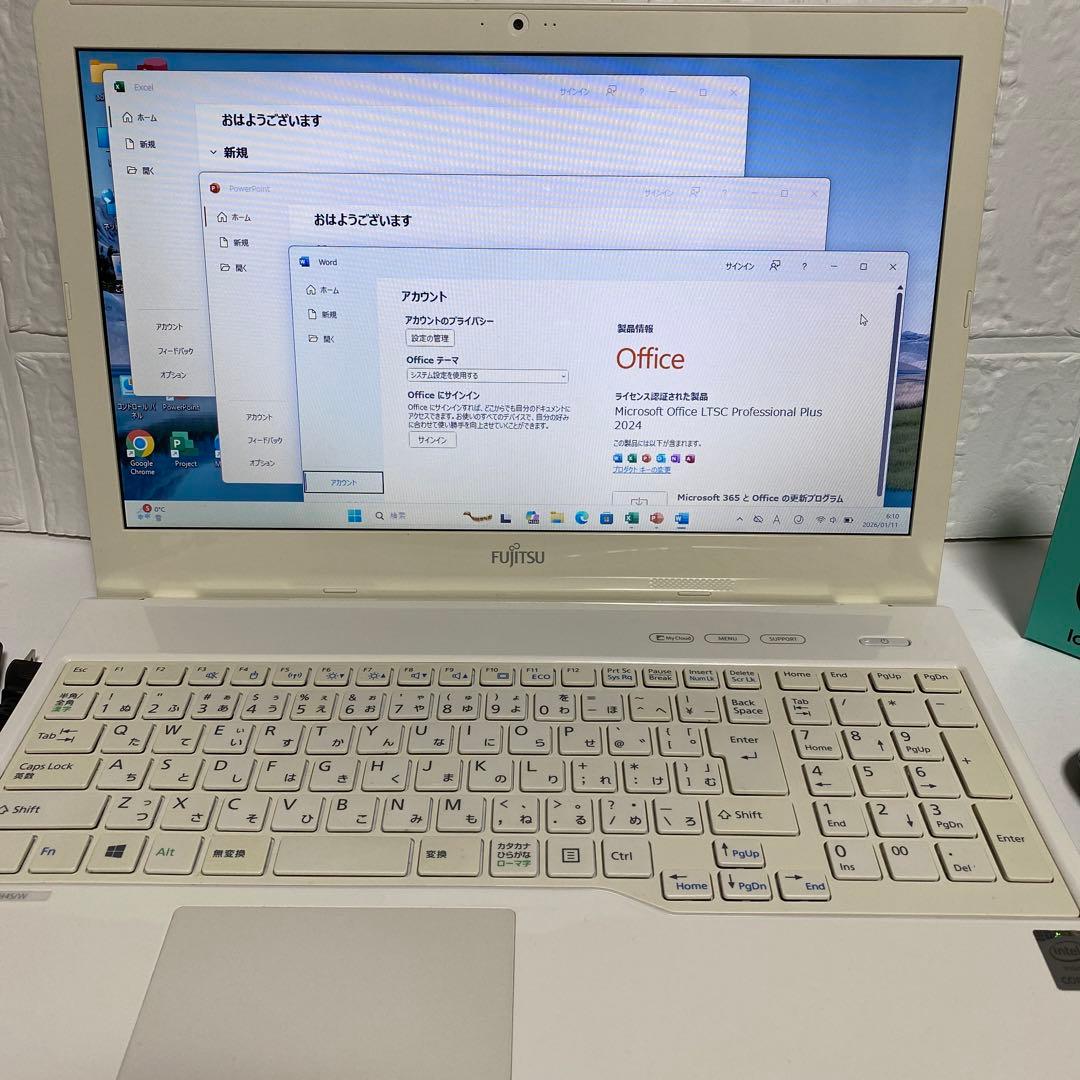 Windows11 オフィス付き　 Webカメラ　サクサク起動　富士通ノートPC