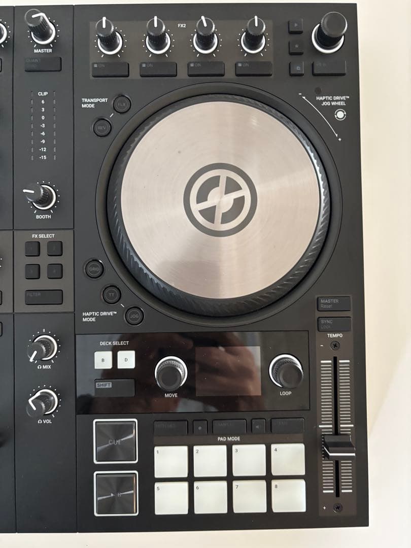 TRAKTOR KONTROL S4 MK3コントローラー