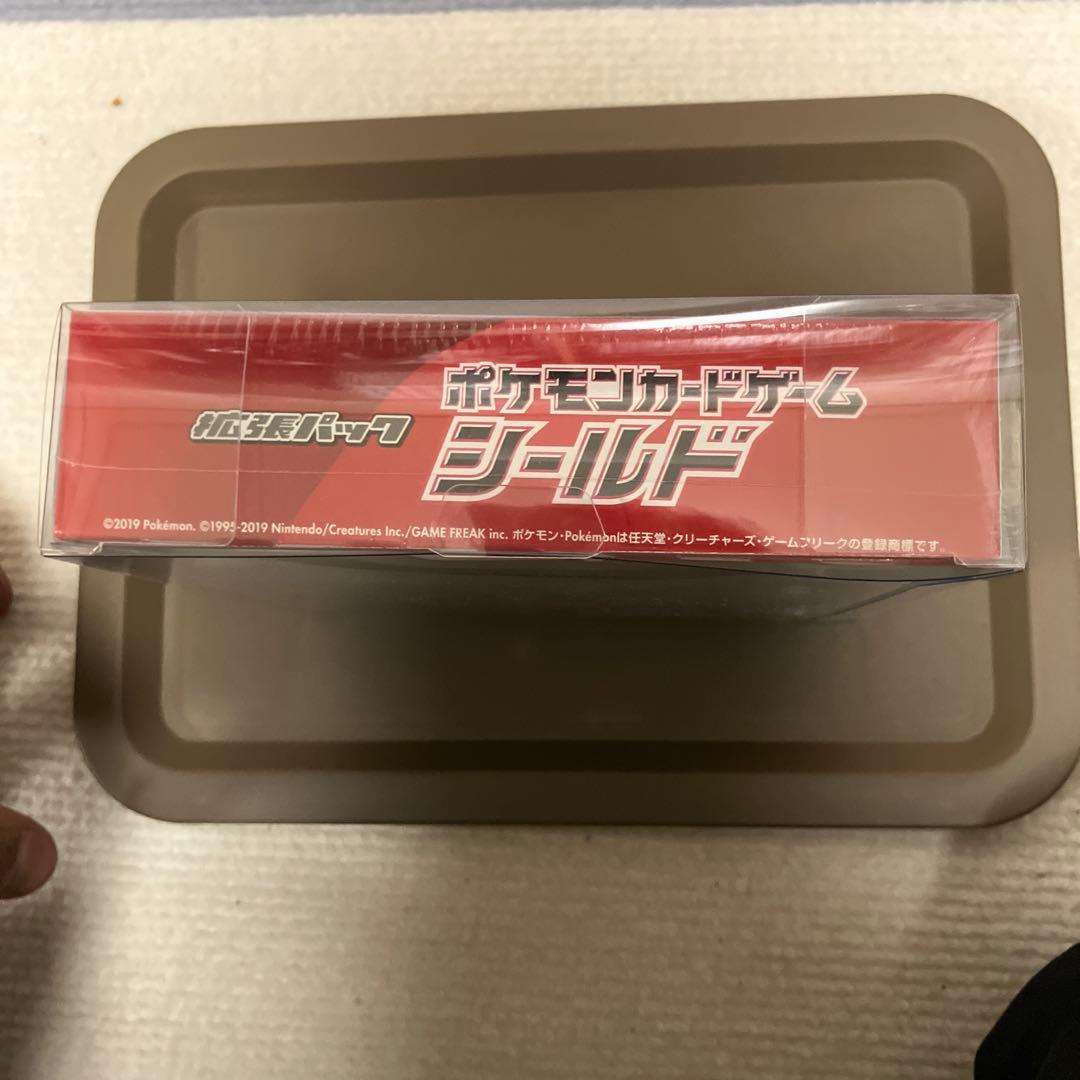 ポケモンカードゲーム シールドV 未開封BOXシュリンク付き