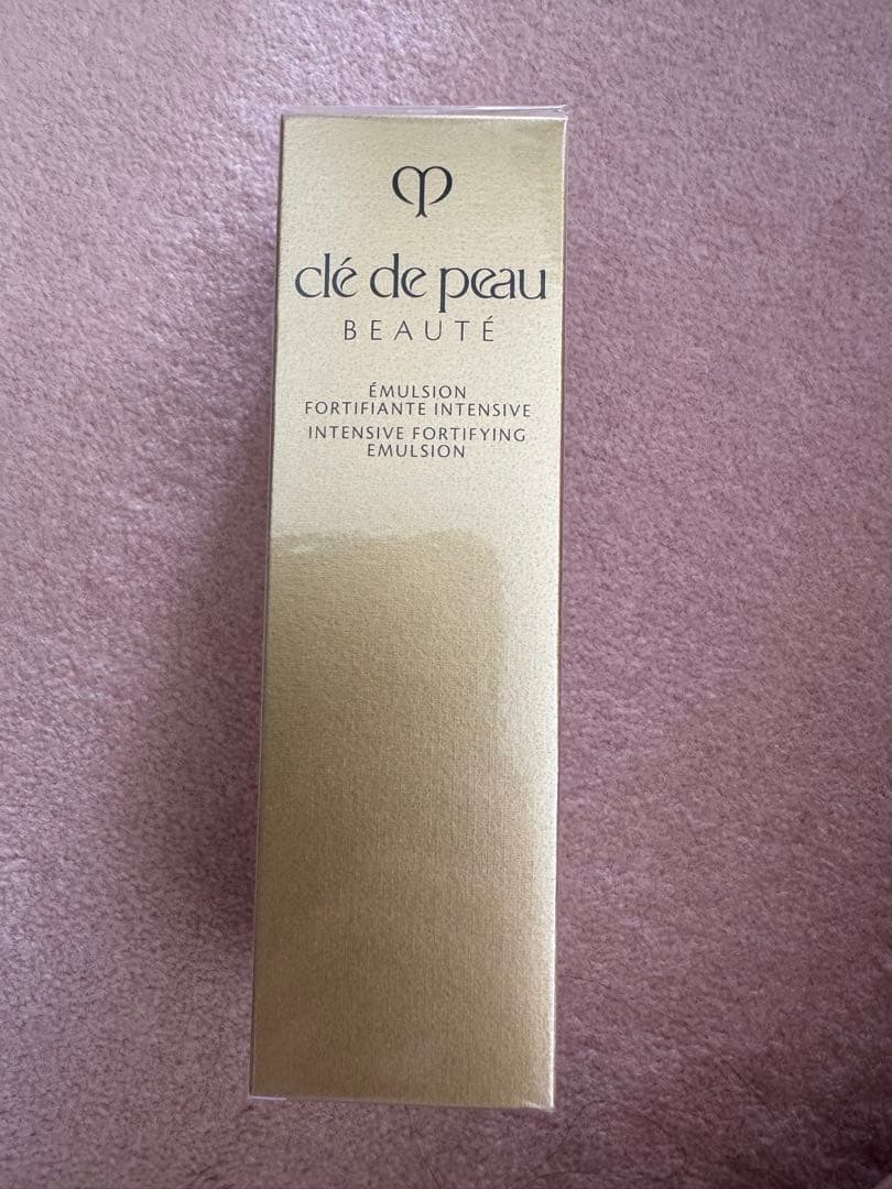 クレ・ド・ポー ボーテ エマルションアンタンシヴn 125mL　夜用乳液