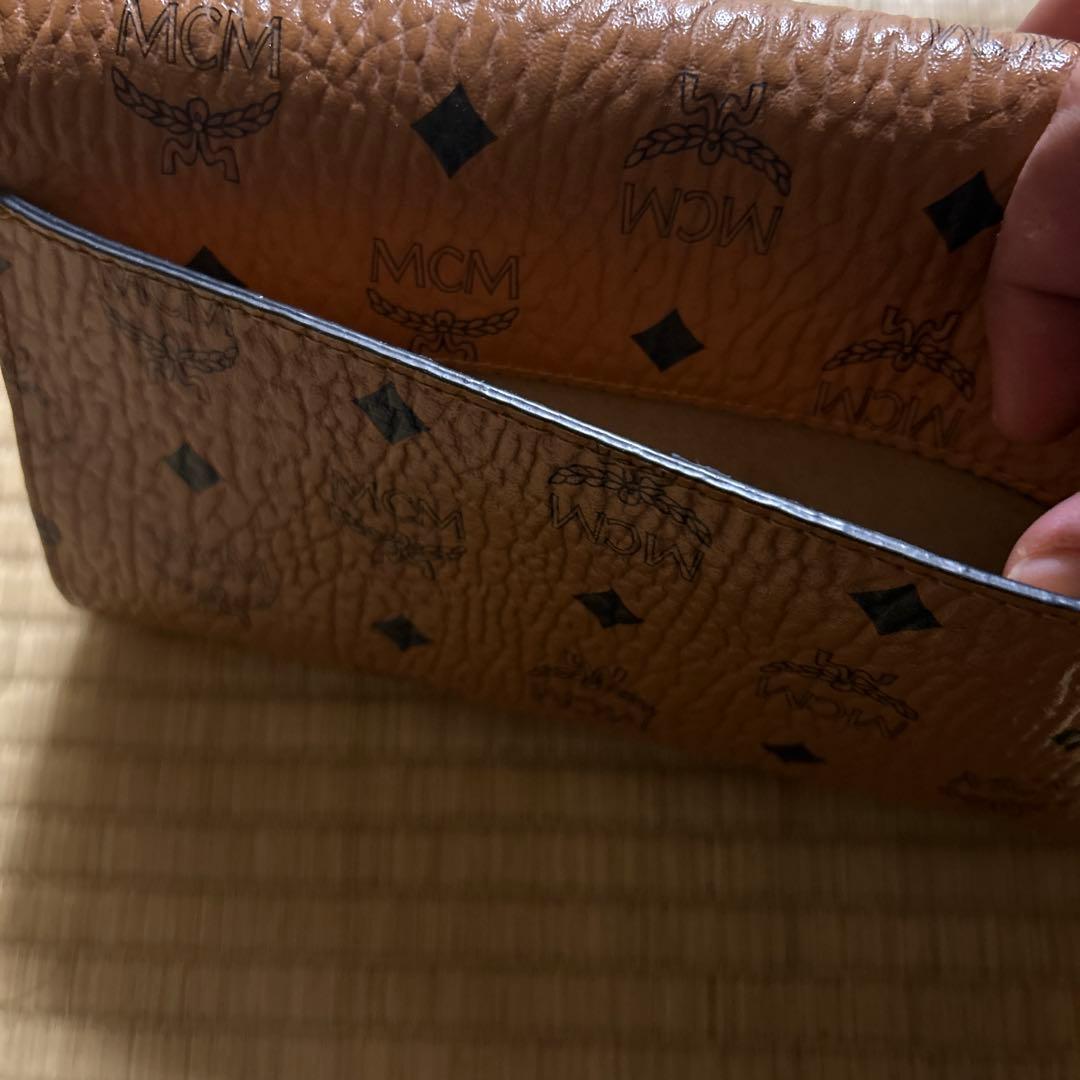 MCM ブラウンレザー ショルダーバッグ