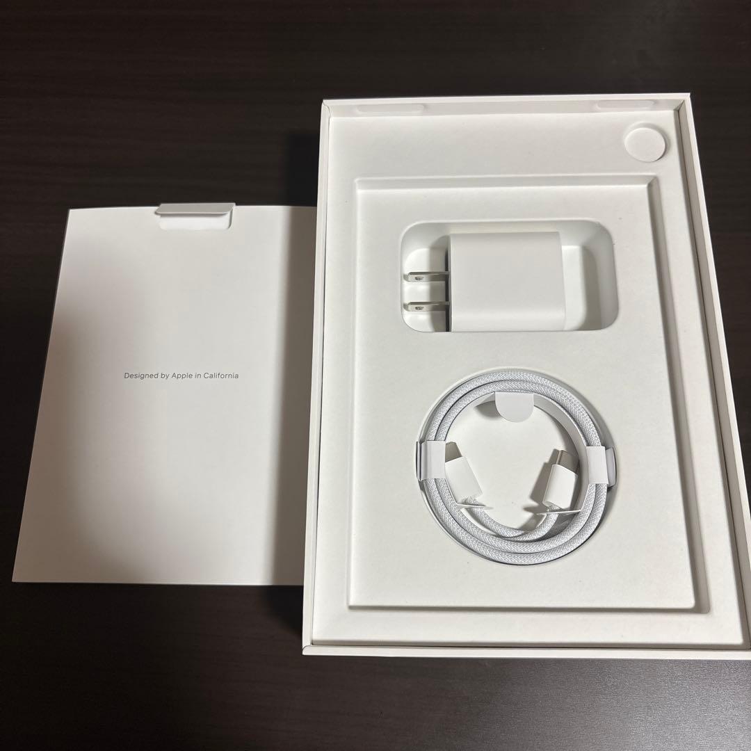 iPad mini 第7世代 wifiモデル スターライト128GB