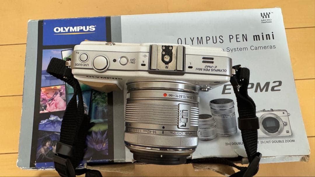 Olympus E-PM2 ミラーレス一眼カメラ