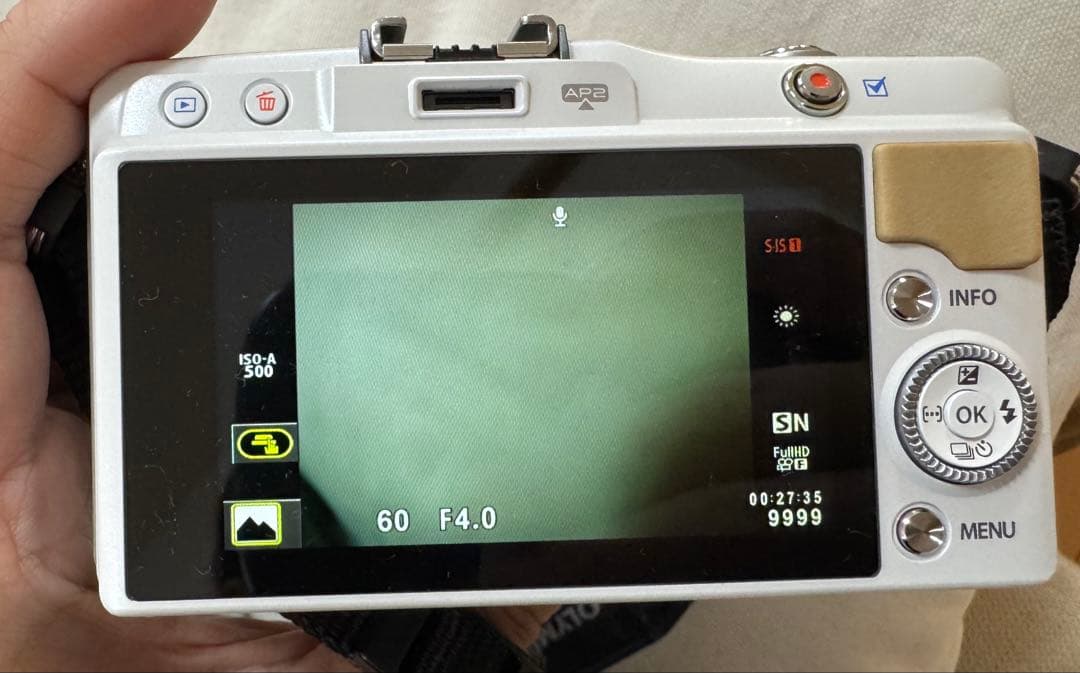 Olympus E-PM2 ミラーレス一眼カメラ