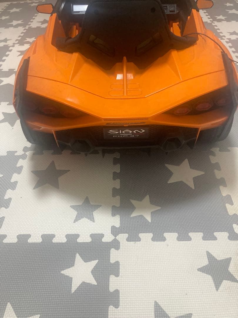 Lamborghini Sian ラジコン　電動カー　オレンジ 電動乗用車