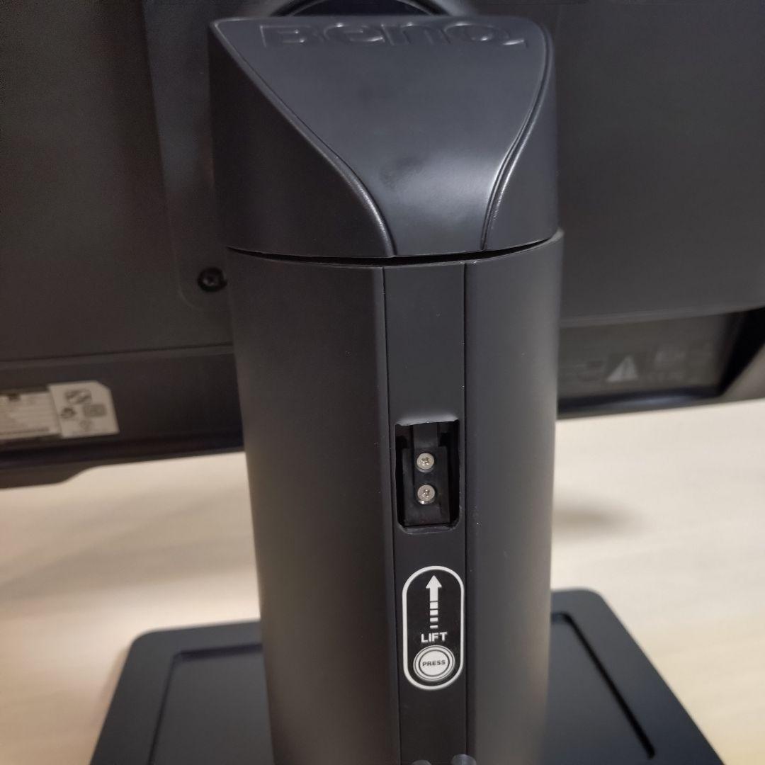 BenQ ゲーミングモニター XL2411-B