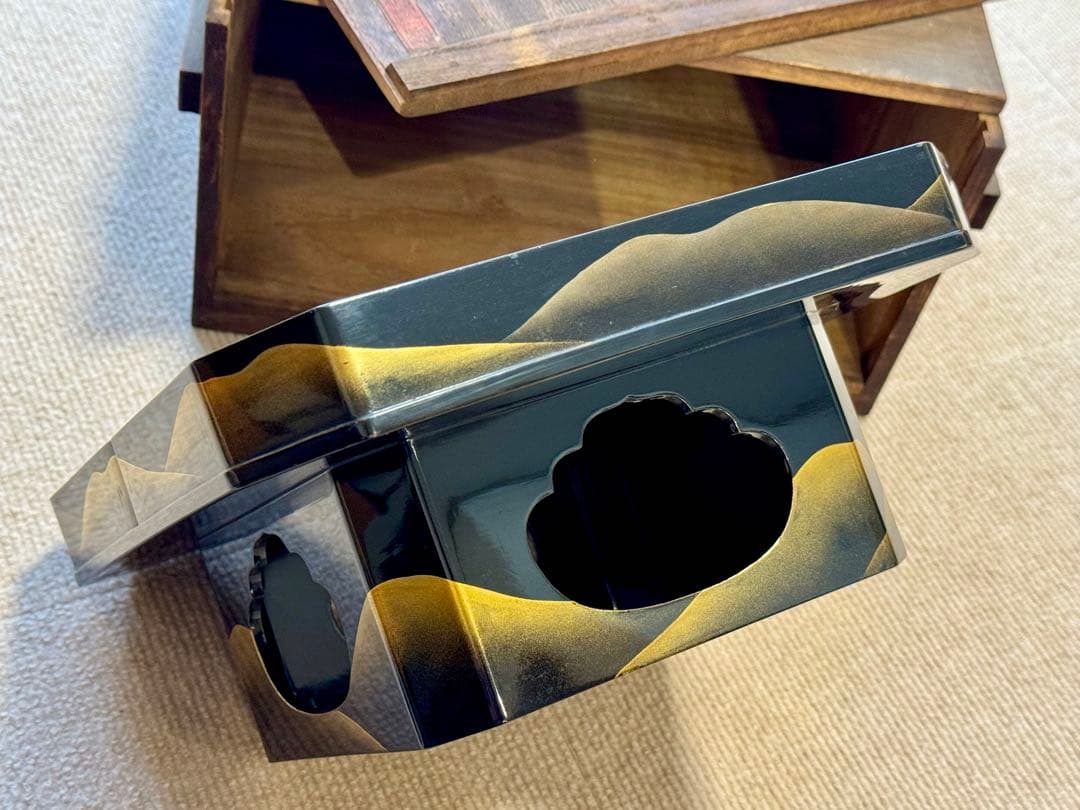 輪島塗 漆工芸品（盆／菓子盆・飾り盆） 蒔絵（まきえ）漆塗り食膳