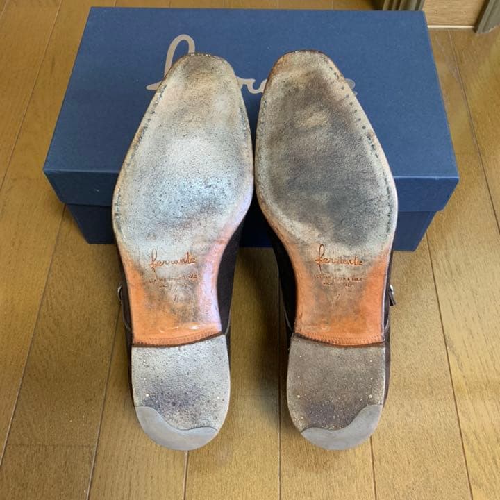 最終値下げ！美品✨【フェランテ】スウェード茶 ７