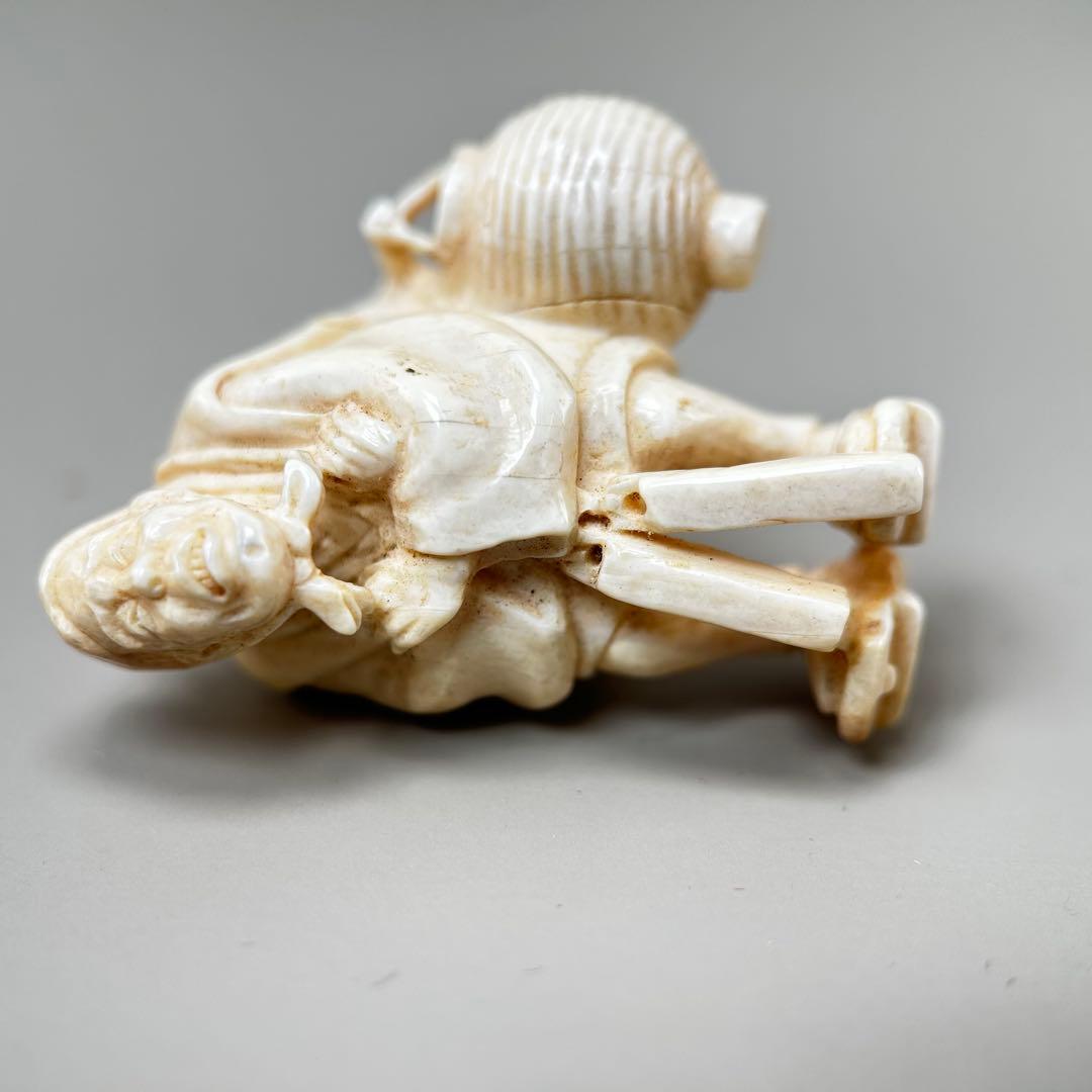 人物像 小型彫刻極上根付天然素材アンティーク骨董飾り物古美術置物細密細工